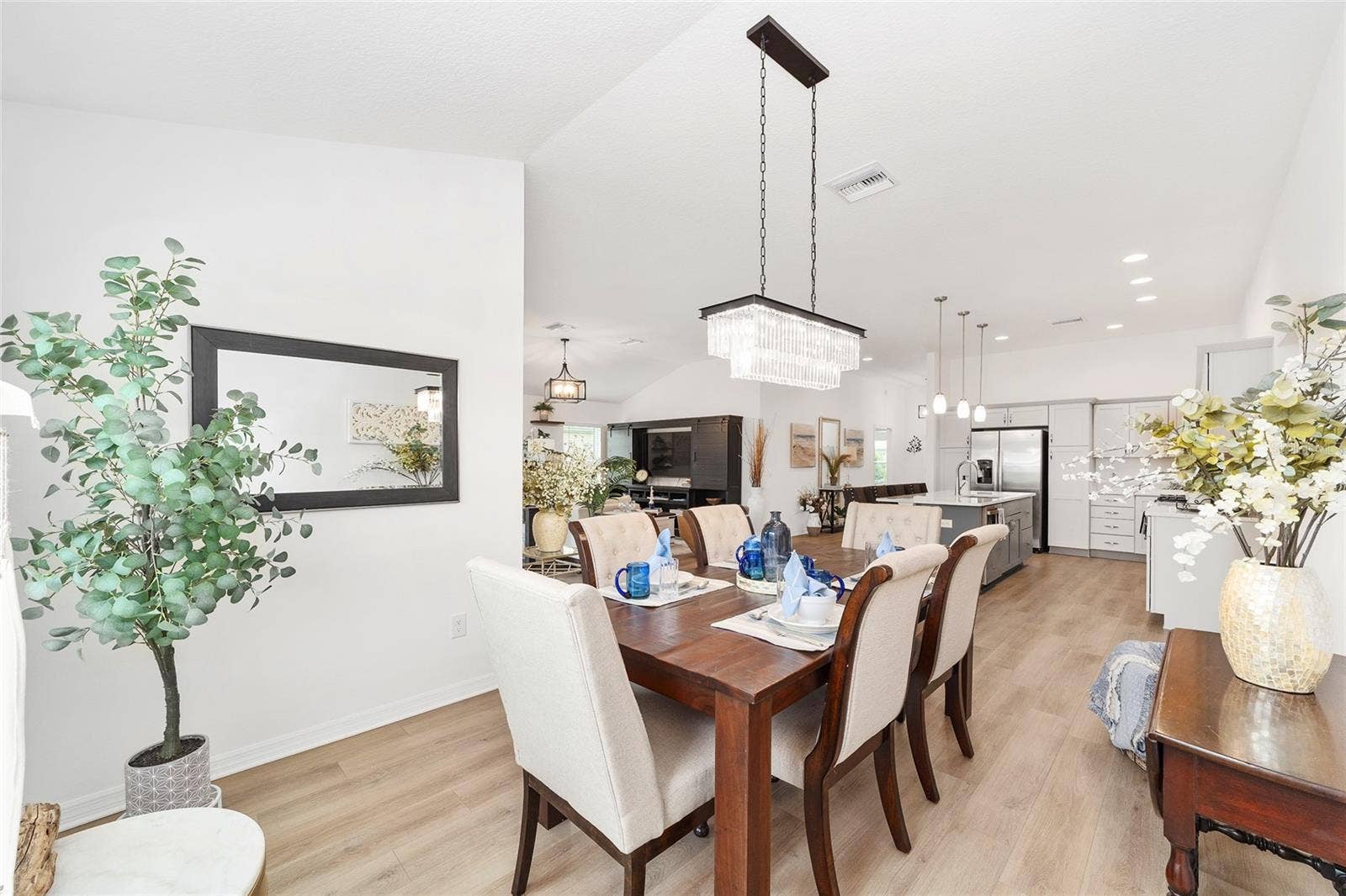 6557 MCKNIGHT LOOP, The Villages, FL 34762 6557 MCKNIGHT LOOP, The Villages, FL 34762