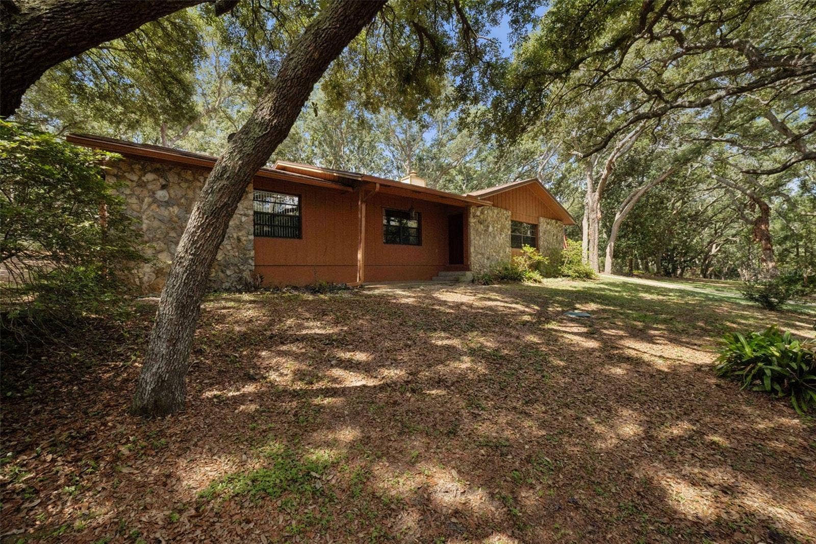 17056 RED BIRD ROAD, Winter Garden, FL 34787 17056 RED BIRD ROAD, Winter Garden, FL 34787