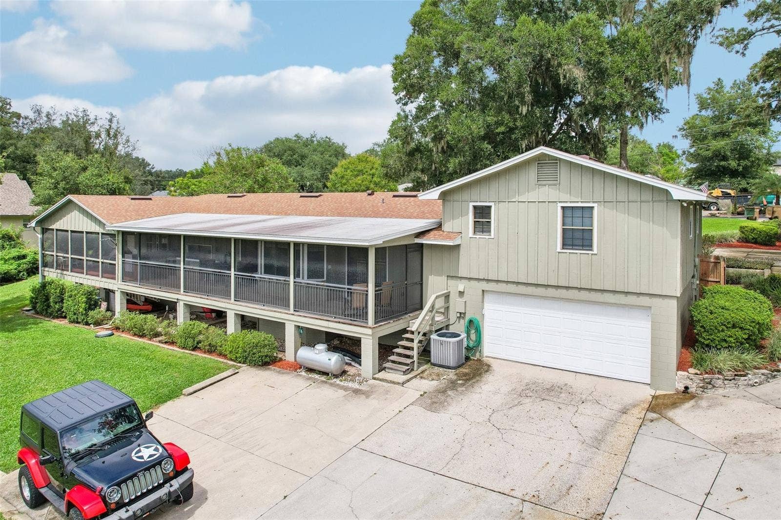 1460 GROVE STREET, Eustis, FL 32726 1460 GROVE STREET, Eustis, FL 32726