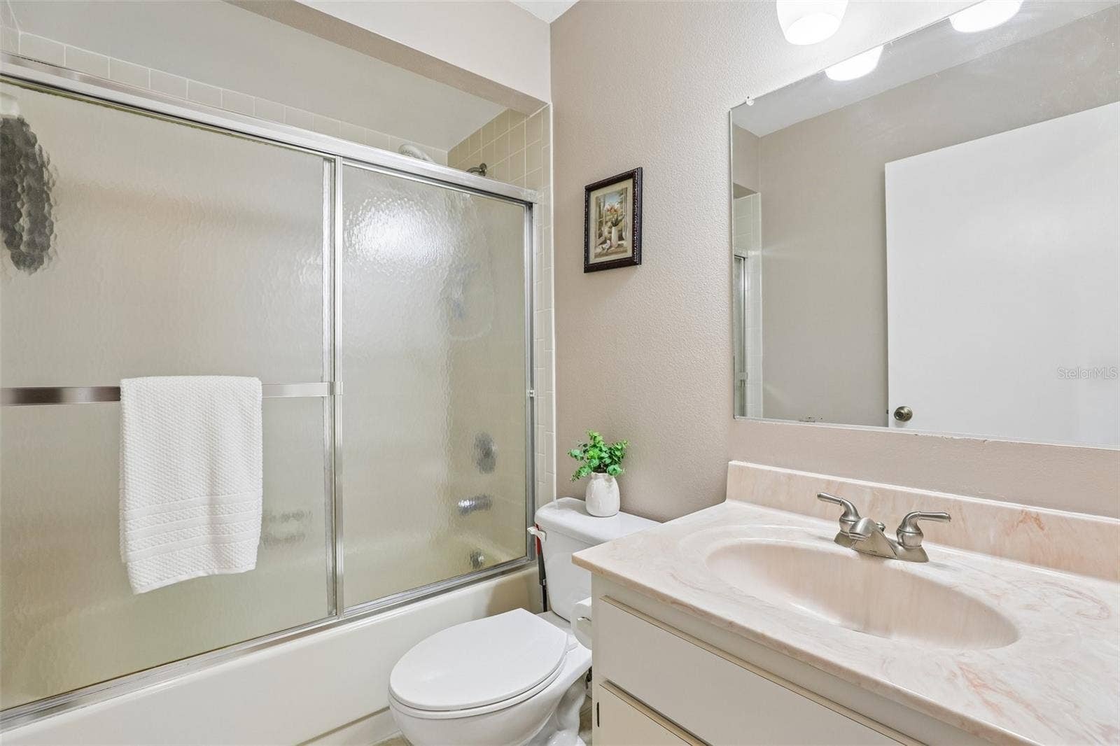 1460 GROVE STREET, Eustis, FL 32726 1460 GROVE STREET, Eustis, FL 32726