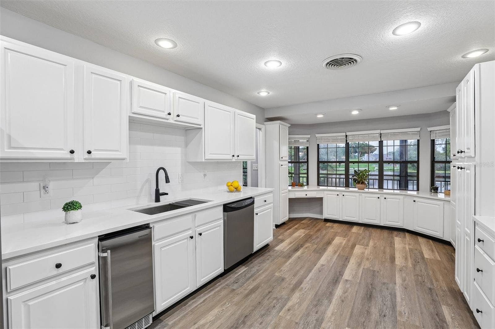 1460 GROVE STREET, Eustis, FL 32726 1460 GROVE STREET, Eustis, FL 32726