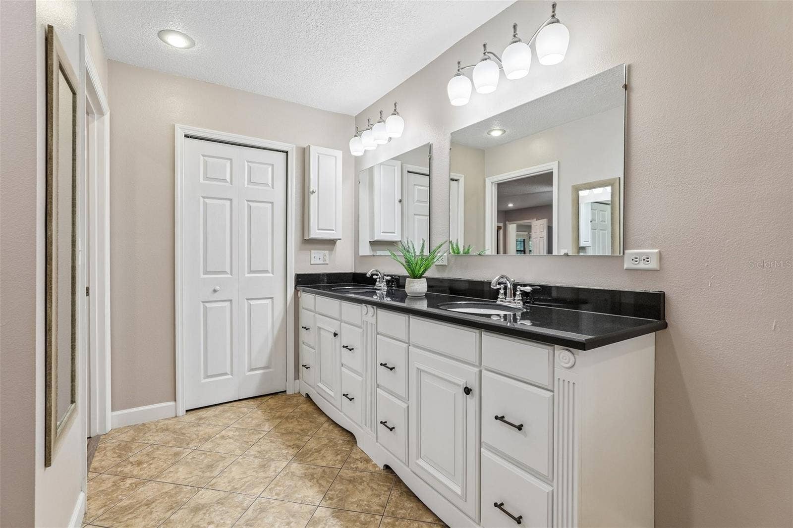 1460 GROVE STREET, Eustis, FL 32726 1460 GROVE STREET, Eustis, FL 32726