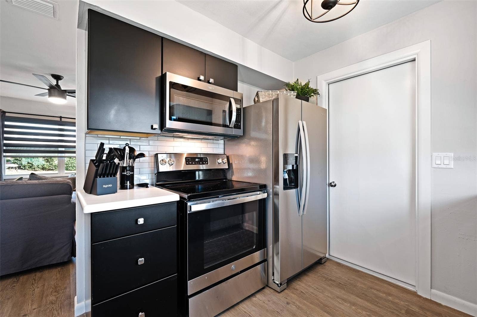 2914 Kitchen