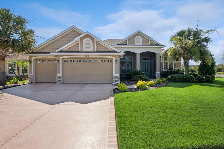 Property photo for 8872 BRIDGEPORT BAY CIRCLE, Mount Dora, FL