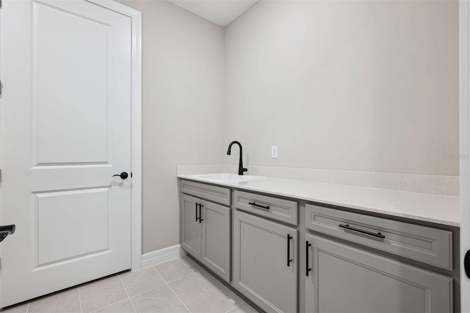 2458 DEL WEBB DRIVE, Minneola, FL 34715 2458 DEL WEBB DRIVE, Minneola, FL 34715