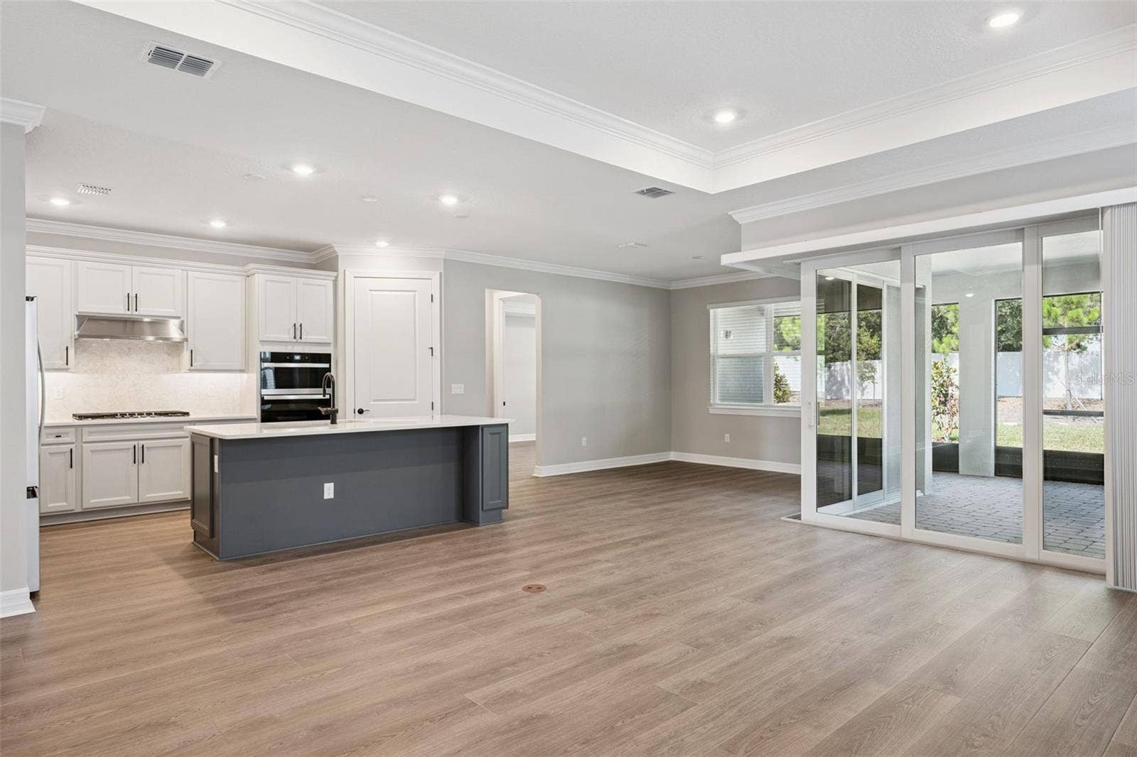 2458 DEL WEBB DRIVE, Minneola, FL 34715 2458 DEL WEBB DRIVE, Minneola, FL 34715