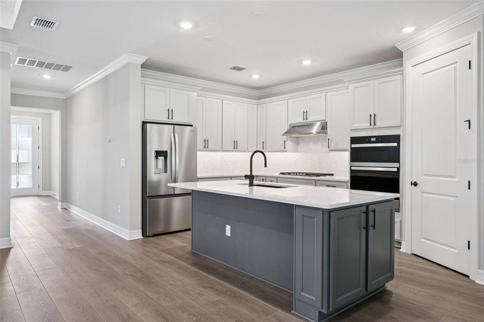 2458 DEL WEBB DRIVE, Minneola, FL 34715 2458 DEL WEBB DRIVE, Minneola, FL 34715
