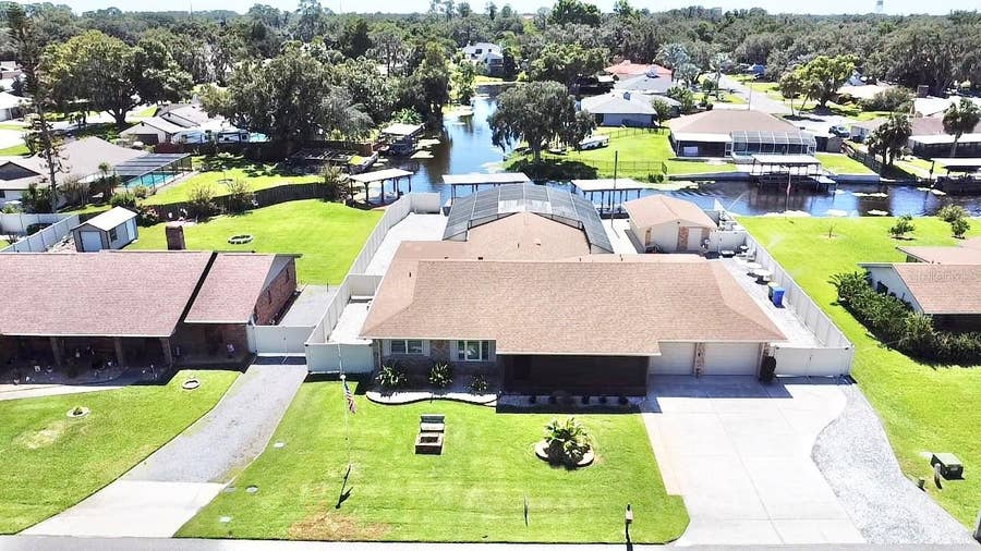 Property photo for 209 W DELAWARE STREET, Tavares, FL