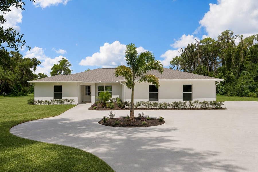 Property photo for 39251 COUNTY ROAD 439, Umatilla, FL