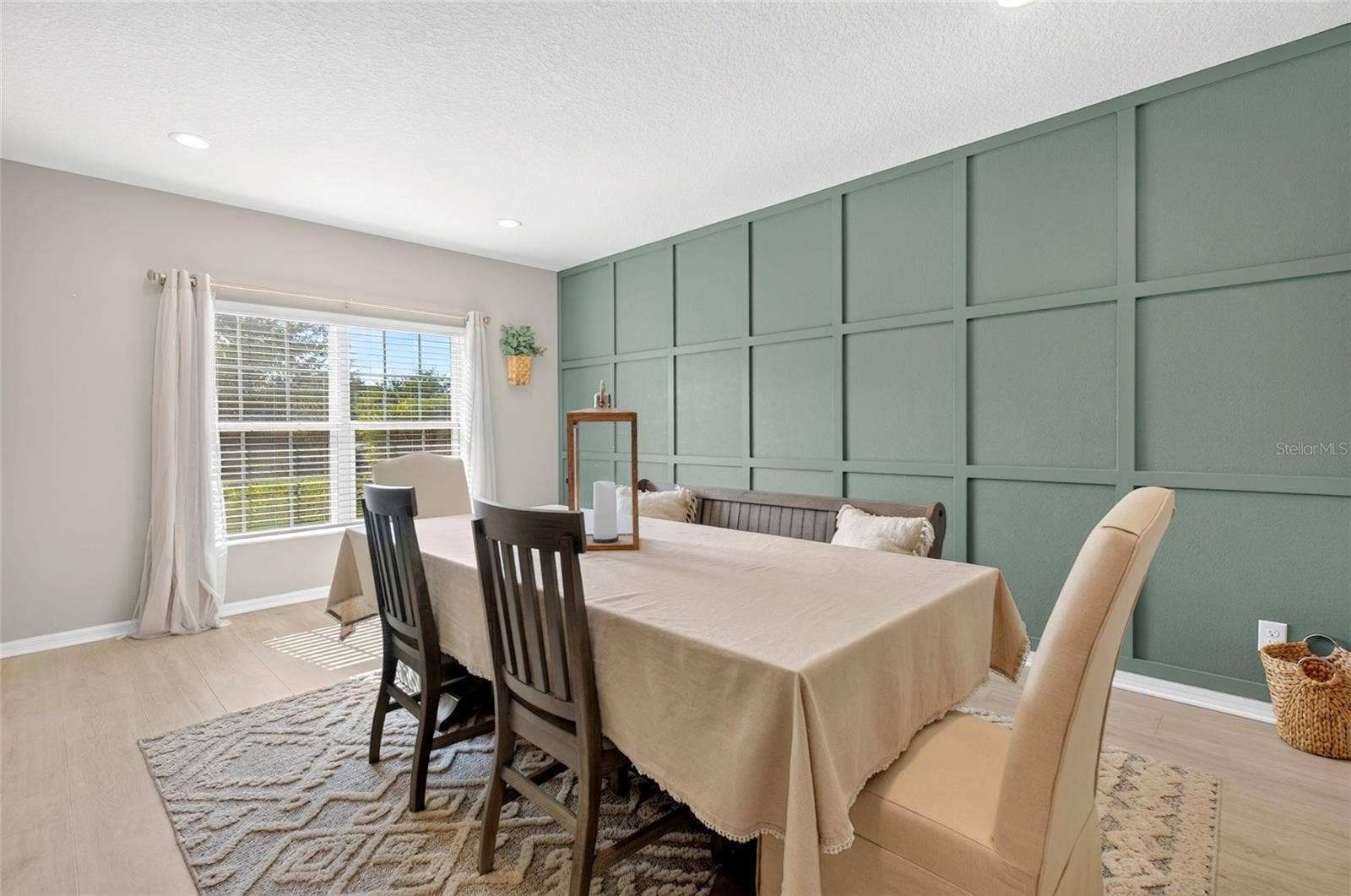 9399 VILLANOVA DRIVE, Groveland, FL 34736 9399 VILLANOVA DRIVE, Groveland, FL 34736