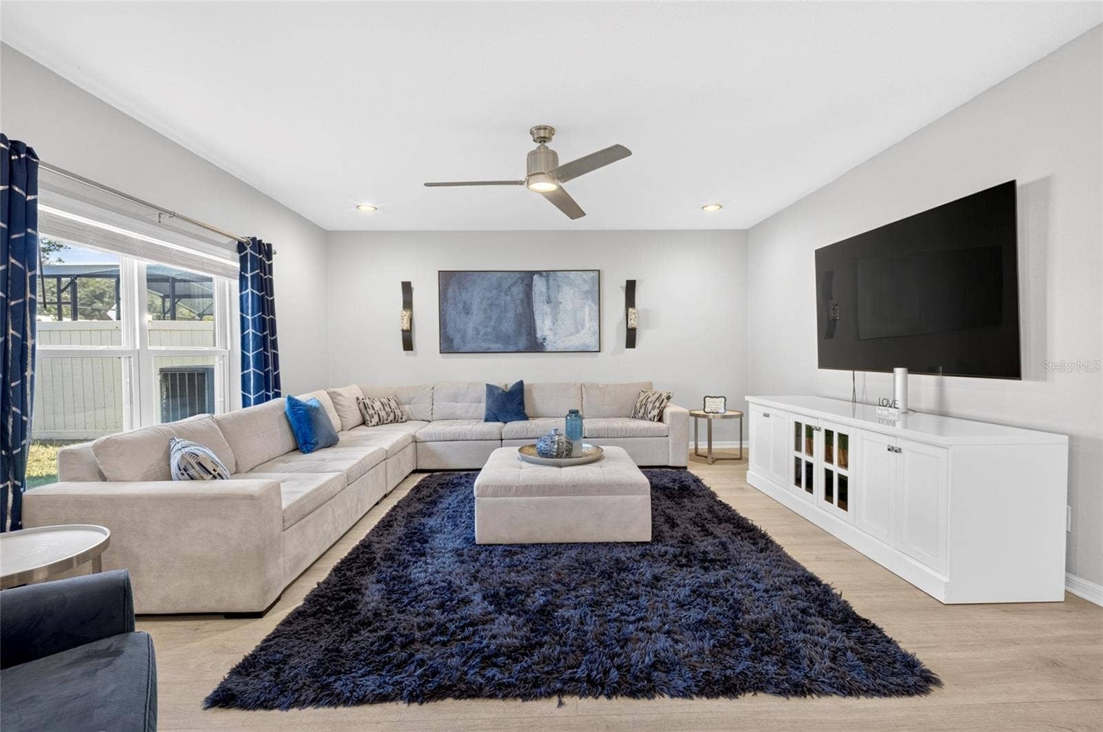 9399 VILLANOVA DRIVE, Groveland, FL 34736 9399 VILLANOVA DRIVE, Groveland, FL 34736