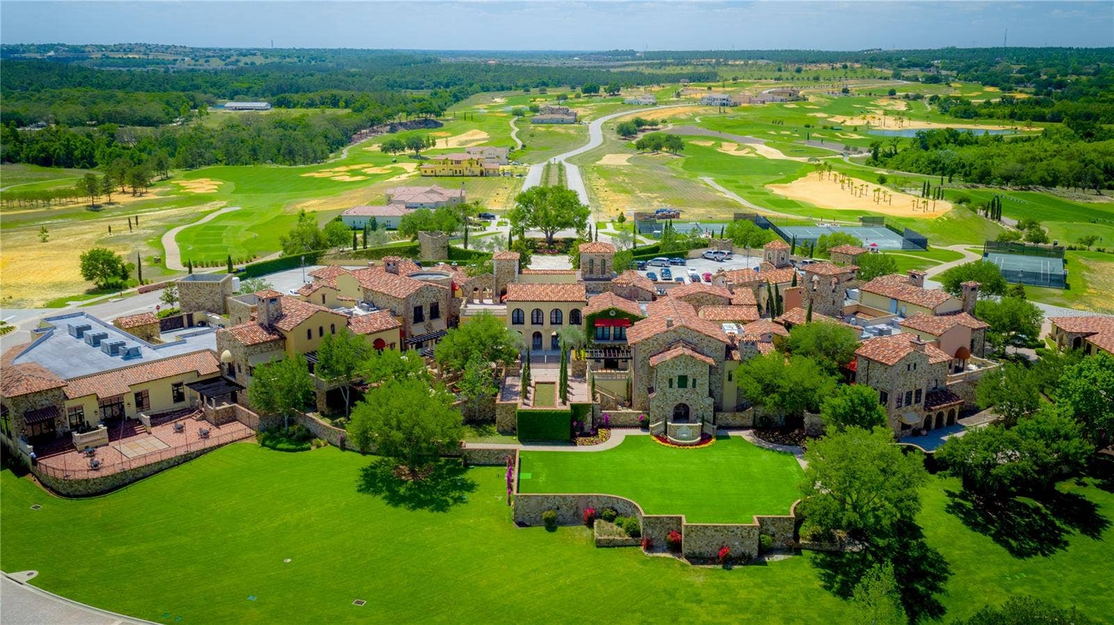 15215 PENDIO DRIVE, Bella Collina, FL 34756