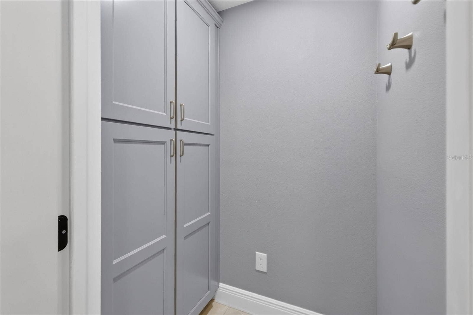 Primary Bathroom Walk-In Dressing Room