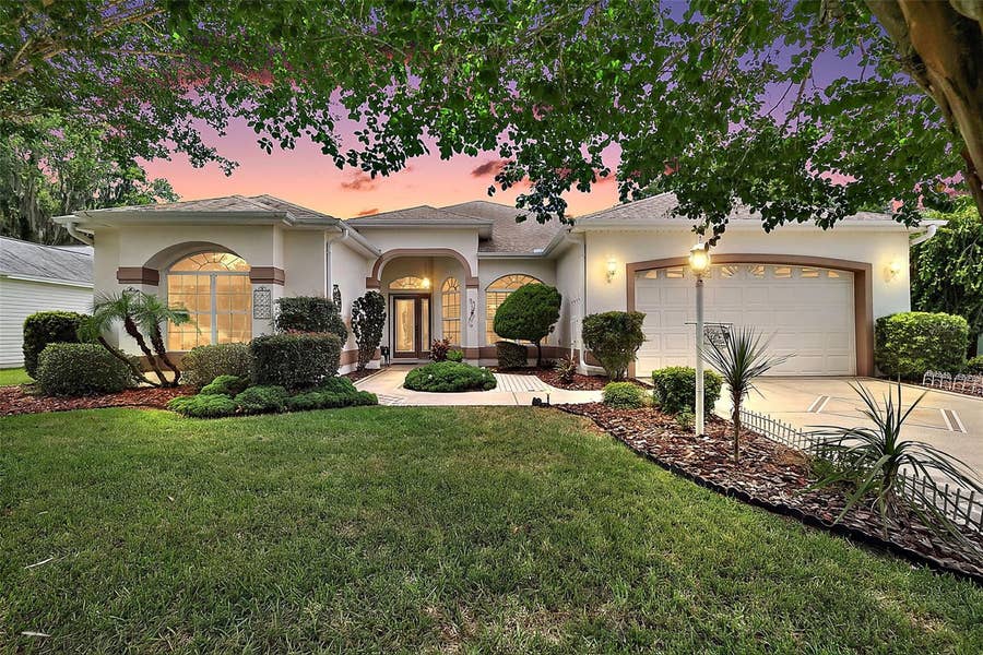 Property photo for 542 LOMA PASEO DRIVE, The Villages, FL