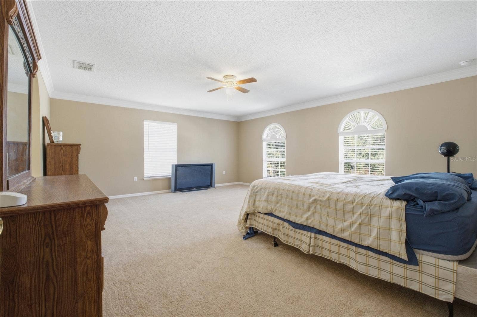 516 CADIZ DRIVE, Groveland, FL 34736 516 CADIZ DRIVE, Groveland, FL 34736