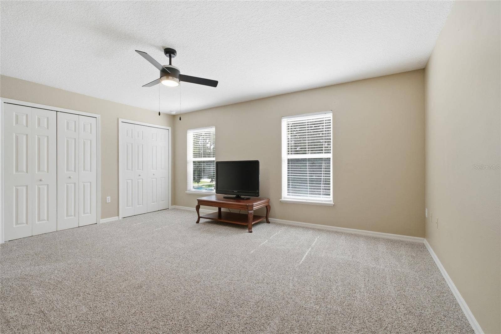 516 CADIZ DRIVE, Groveland, FL 34736 516 CADIZ DRIVE, Groveland, FL 34736