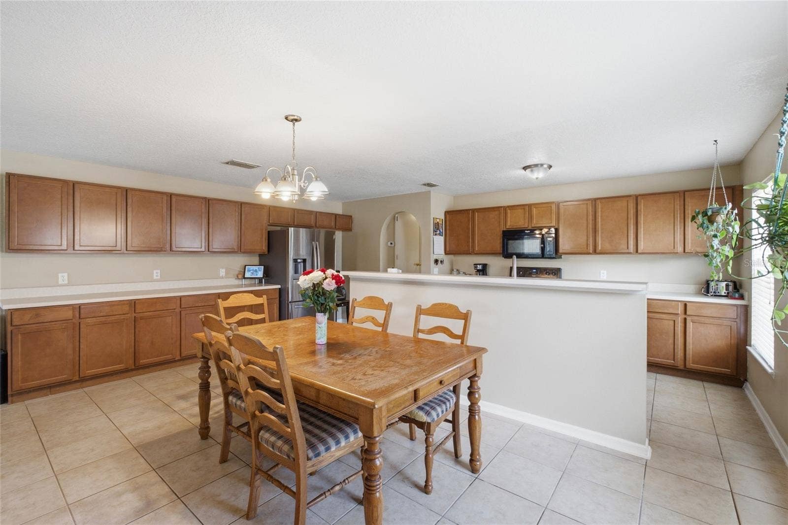 516 CADIZ DRIVE, Groveland, FL 34736 516 CADIZ DRIVE, Groveland, FL 34736