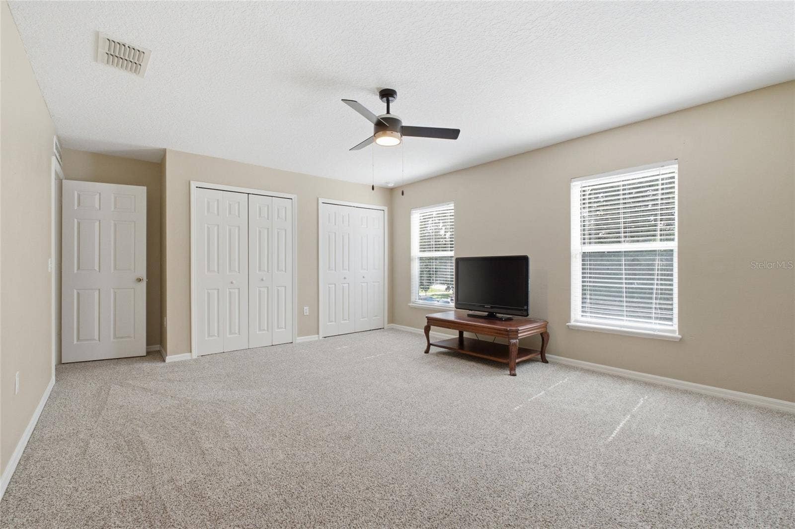 516 CADIZ DRIVE, Groveland, FL 34736 516 CADIZ DRIVE, Groveland, FL 34736