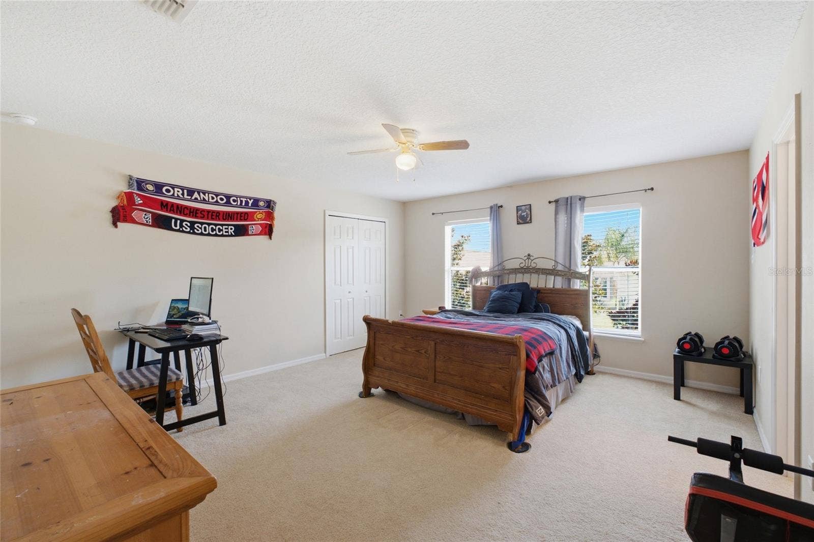 516 CADIZ DRIVE, Groveland, FL 34736 516 CADIZ DRIVE, Groveland, FL 34736
