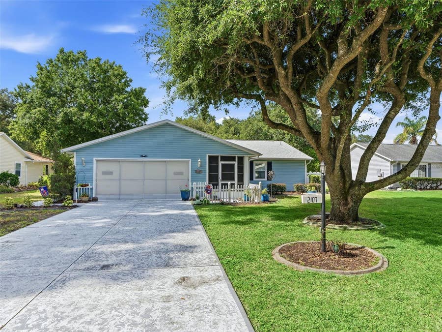 Property photo for 2107 GREENLAW COURT, Leesburg, FL