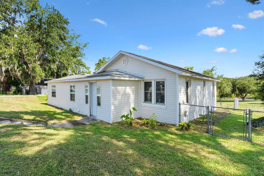 Property photo for 2000 SOUTH STREET, Leesburg, FL
