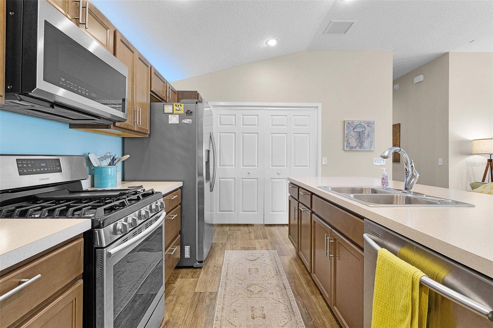 6080 ALLEN AVENUE, The Villages, FL 32163 6080 ALLEN AVENUE, The Villages, FL 32163