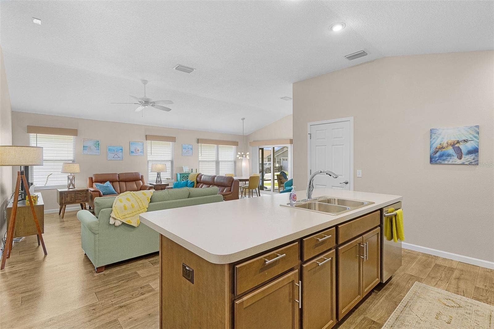 6080 ALLEN AVENUE, The Villages, FL 32163 6080 ALLEN AVENUE, The Villages, FL 32163