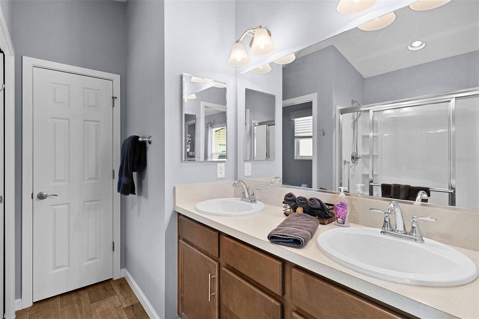 6080 ALLEN AVENUE, The Villages, FL 32163 6080 ALLEN AVENUE, The Villages, FL 32163