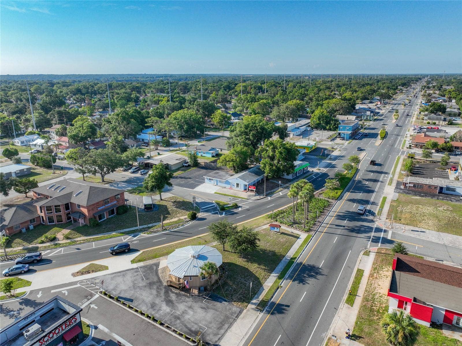 811 S BAY STREET, Eustis, FL 32726