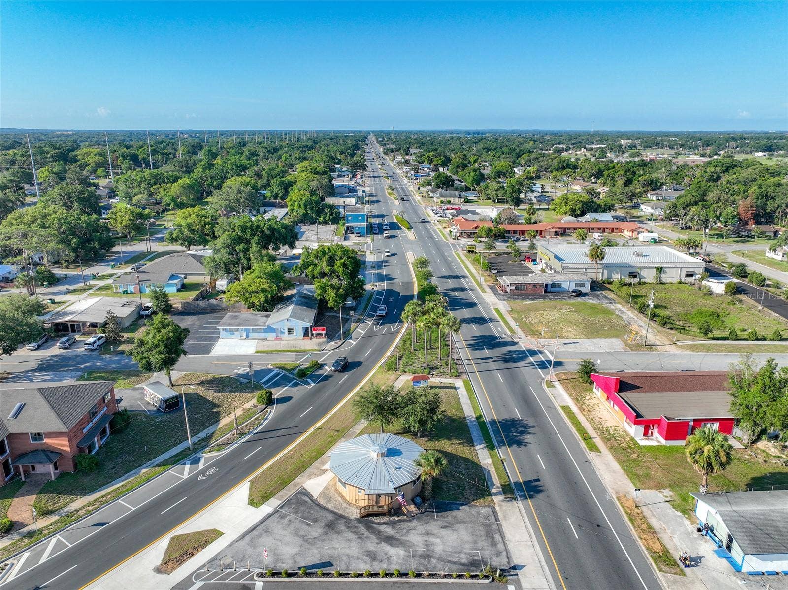 811 S BAY STREET, Eustis, FL 32726