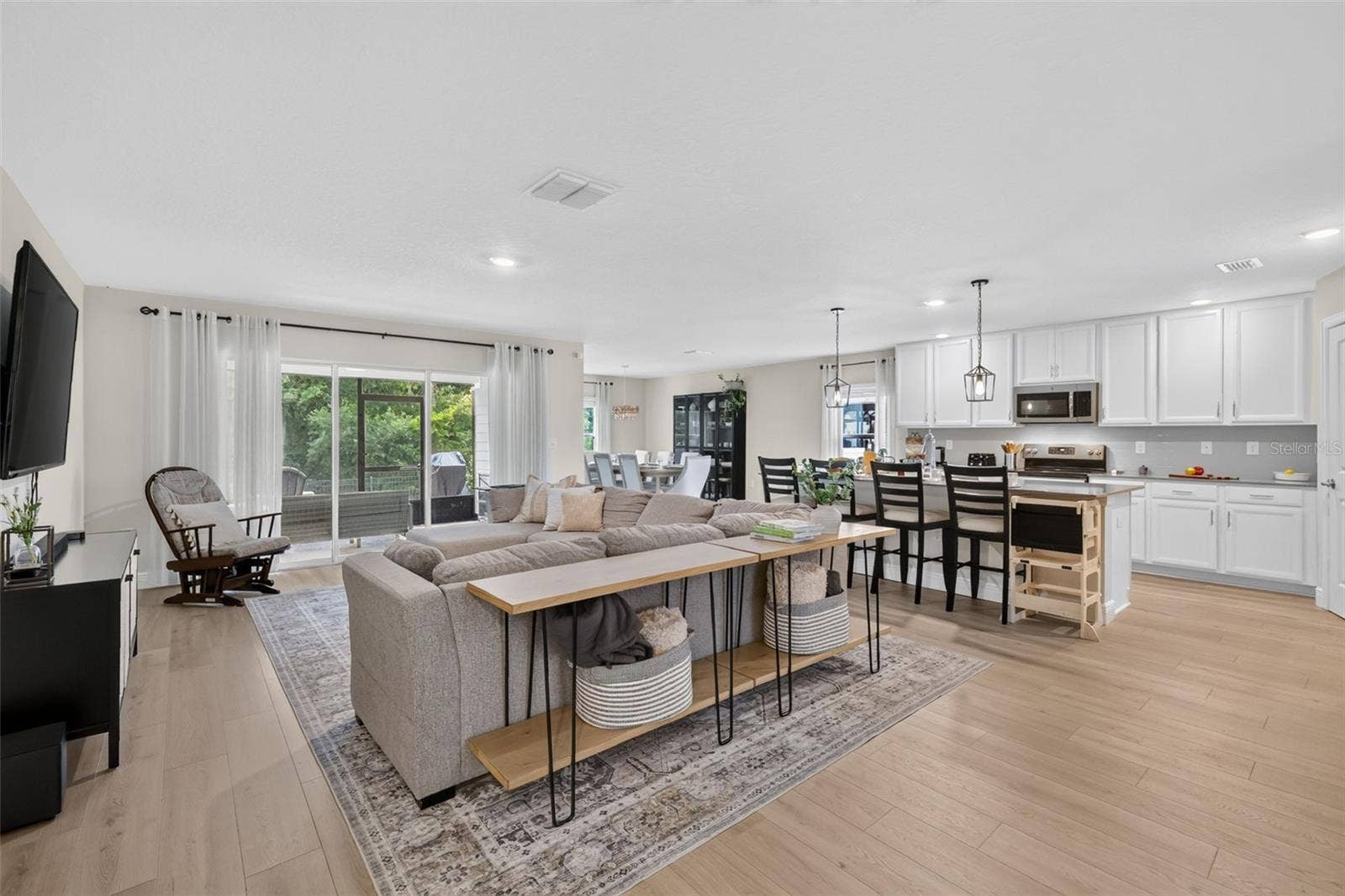 5710 ALENLON WAY, Mount Dora, FL 32757