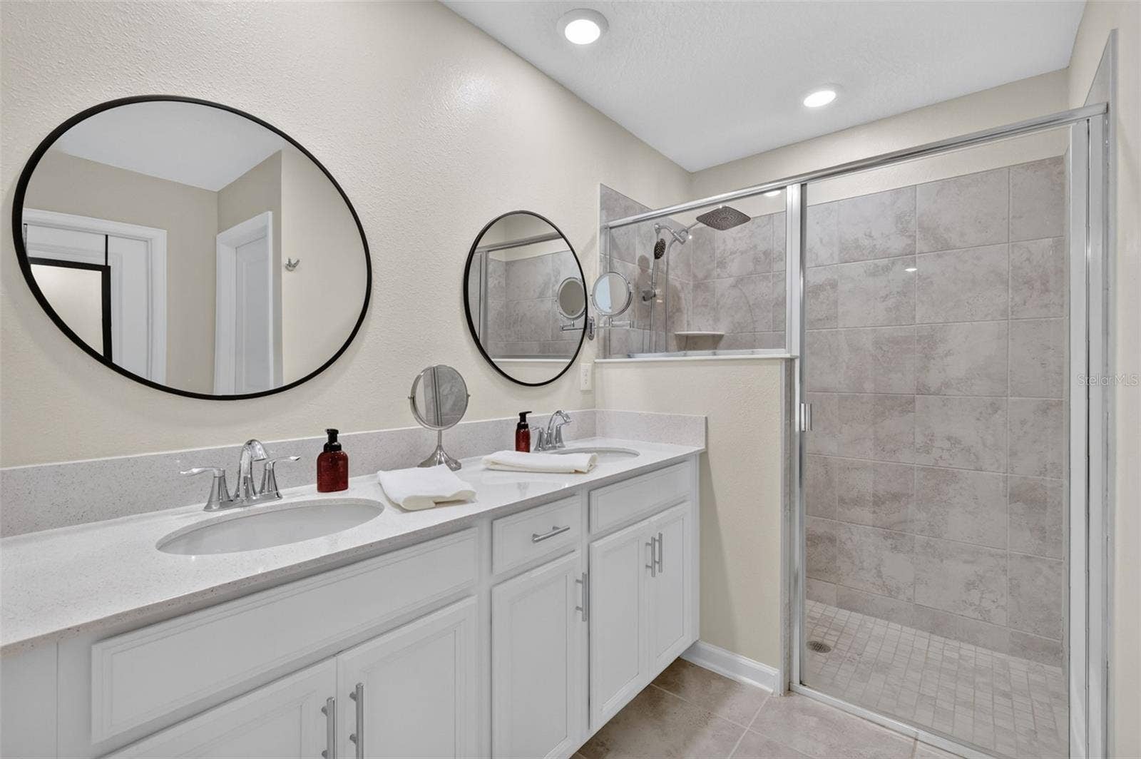 Primary En Suite