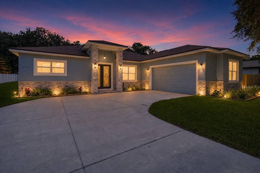 Property photo for 319 WATER SHORE DRIVE, Leesburg, FL