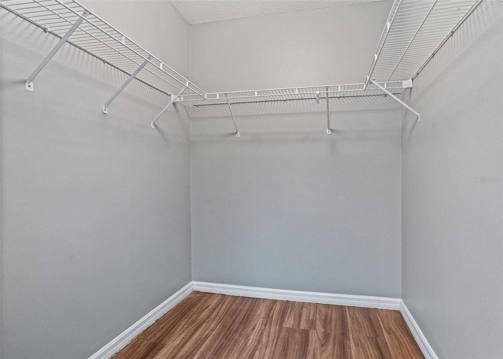 Walk in Closet