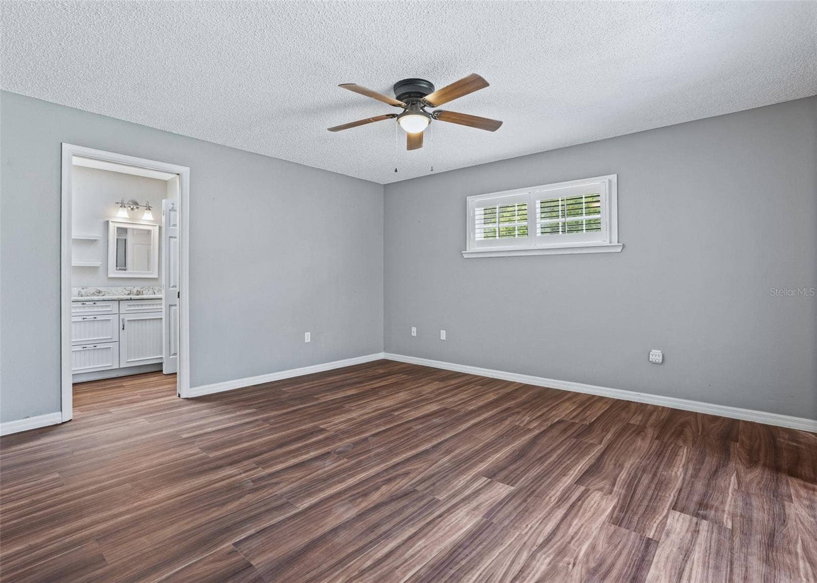 Primary Suite w/New Wide Plank LVP flooring