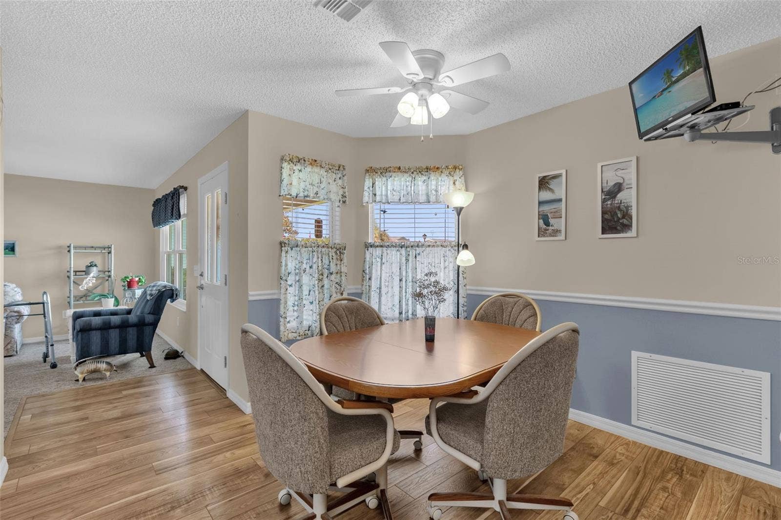 1707 GOMEZ PLACE, The Villages, FL 32162 1707 GOMEZ PLACE, The Villages, FL 32162