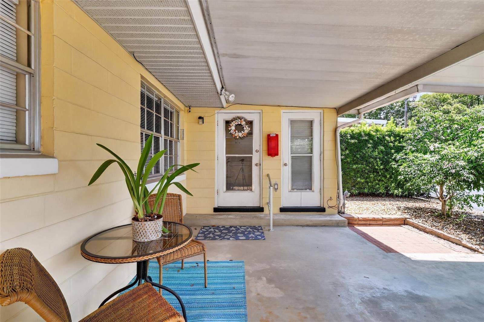 445 S GRANDVIEW STREET, #8, Mount Dora, FL 32757 445 S GRANDVIEW STREET, #8, Mount Dora, FL 32757