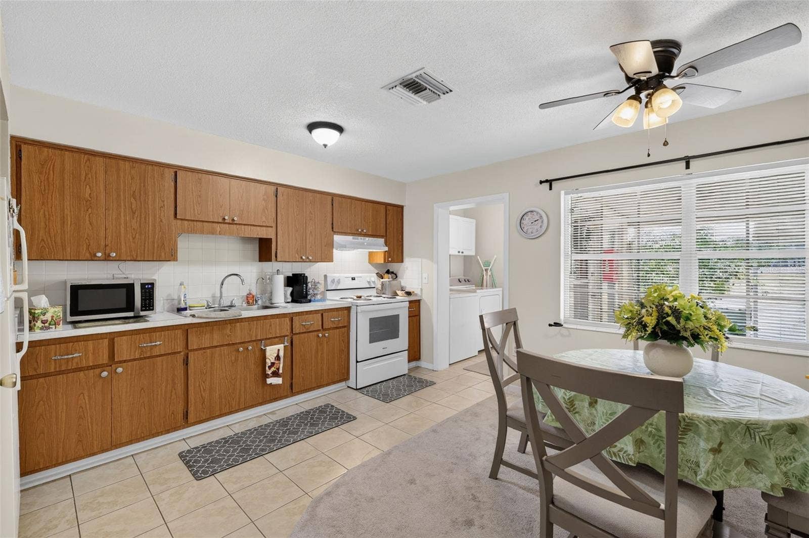 445 S GRANDVIEW STREET, #8, Mount Dora, FL 32757 445 S GRANDVIEW STREET, #8, Mount Dora, FL 32757