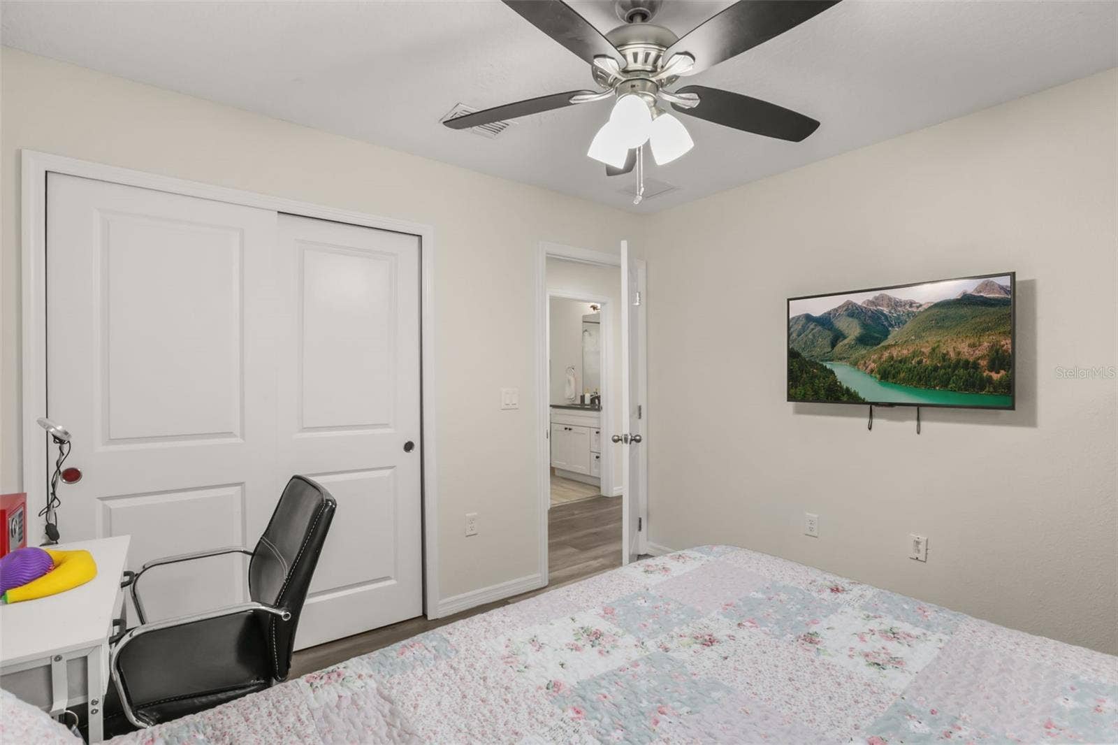 Guest room spacious closet, and a versatile layout.