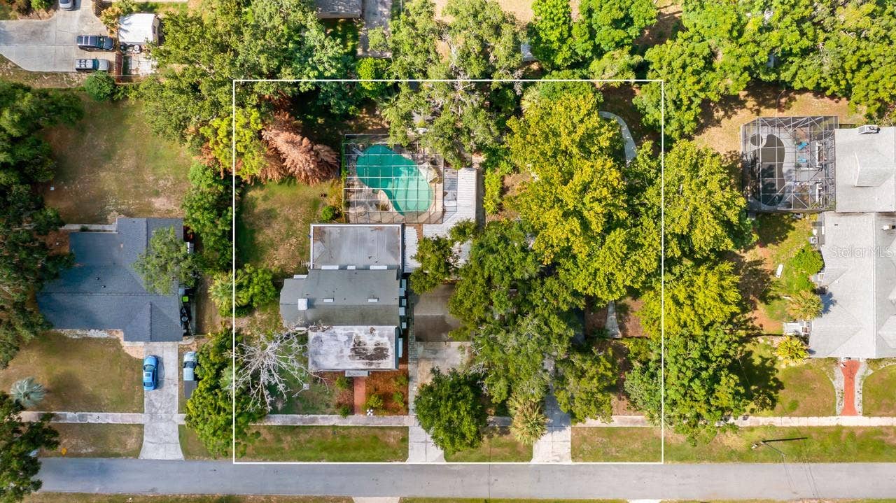 127 E LAUREL AVENUE, Howey In The Hills, FL 34737 4 Bdrm, 2.5 Bath Home with Inground Pool