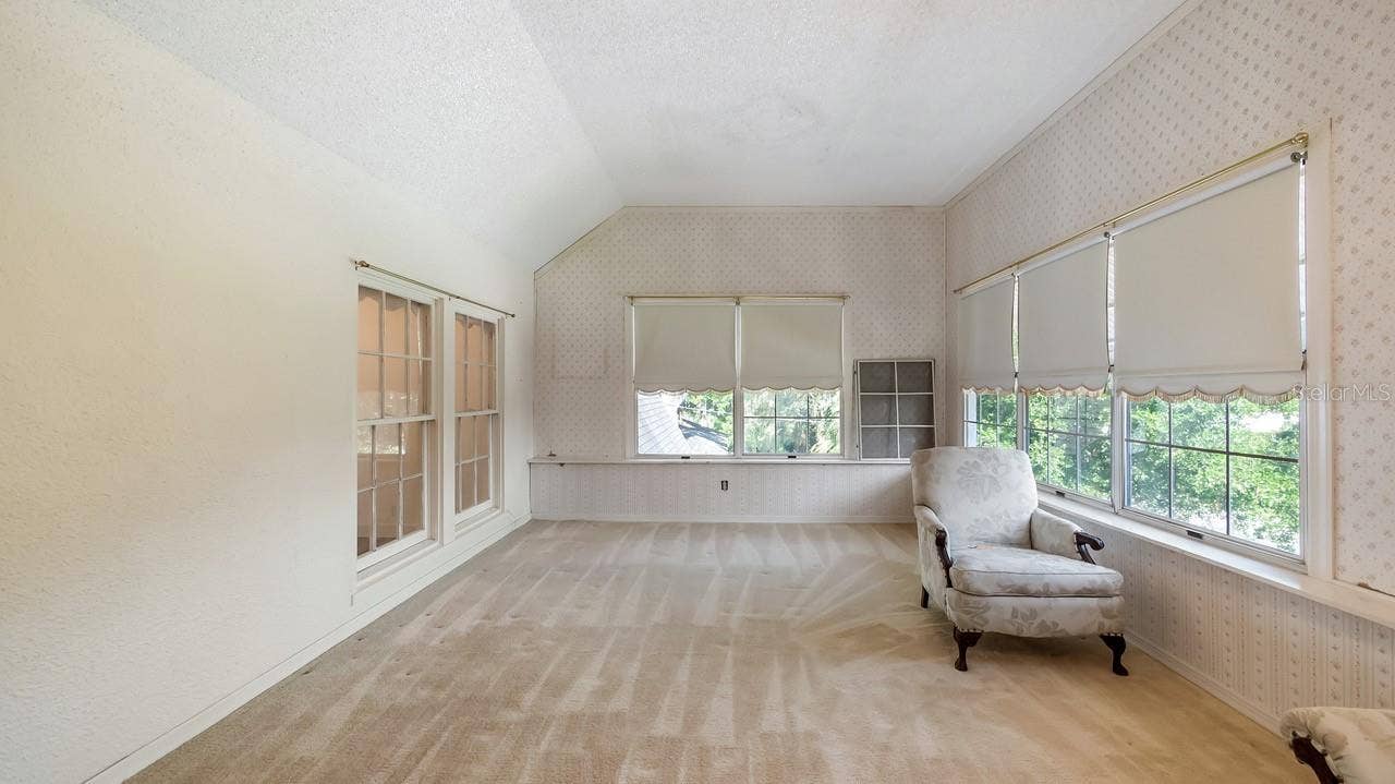 127 E LAUREL AVENUE, Howey In The Hills, FL 34737 Bonus Room