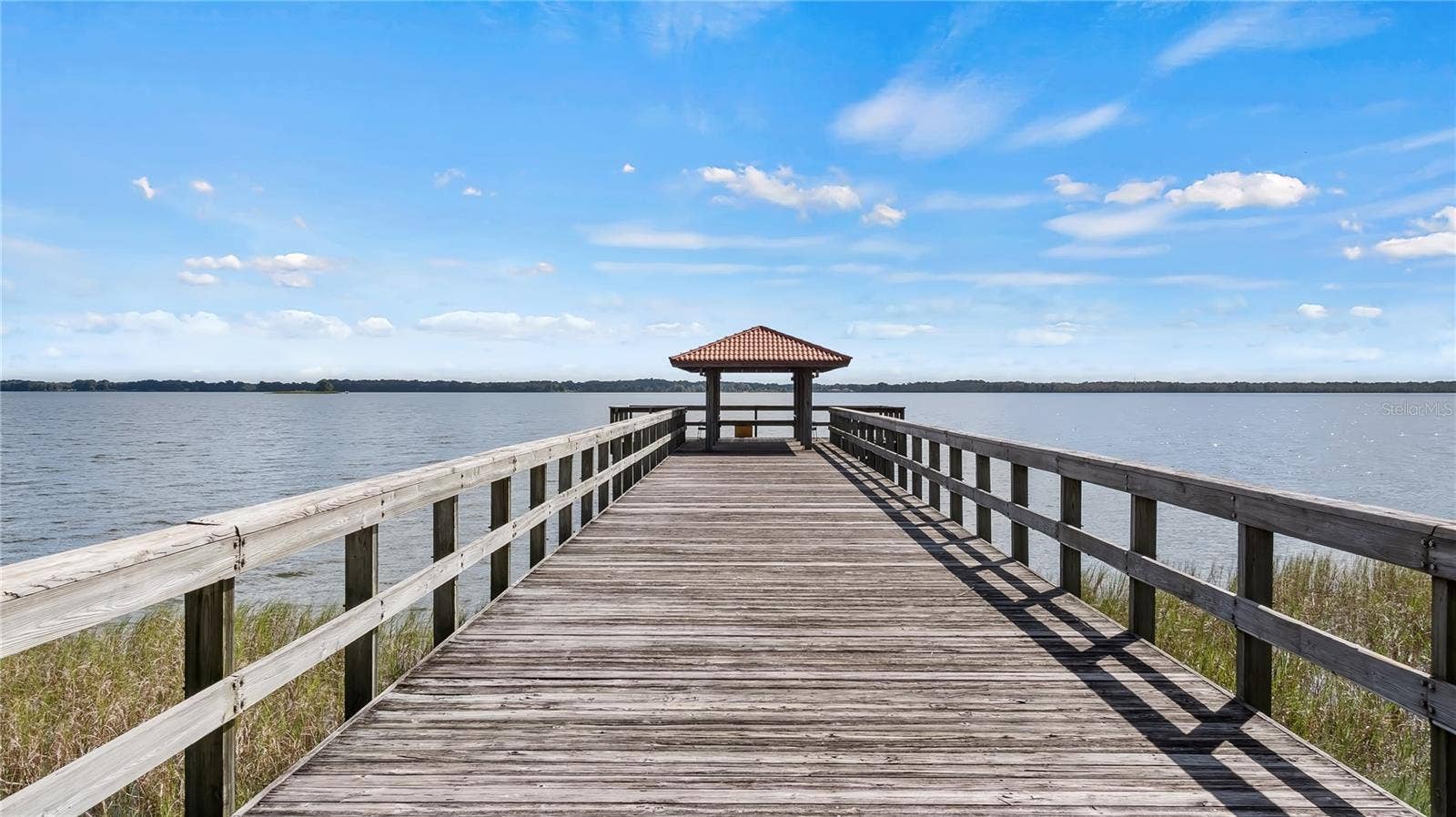 127 E LAUREL AVENUE, Howey In The Hills, FL 34737 Howey in the Hills Pier
