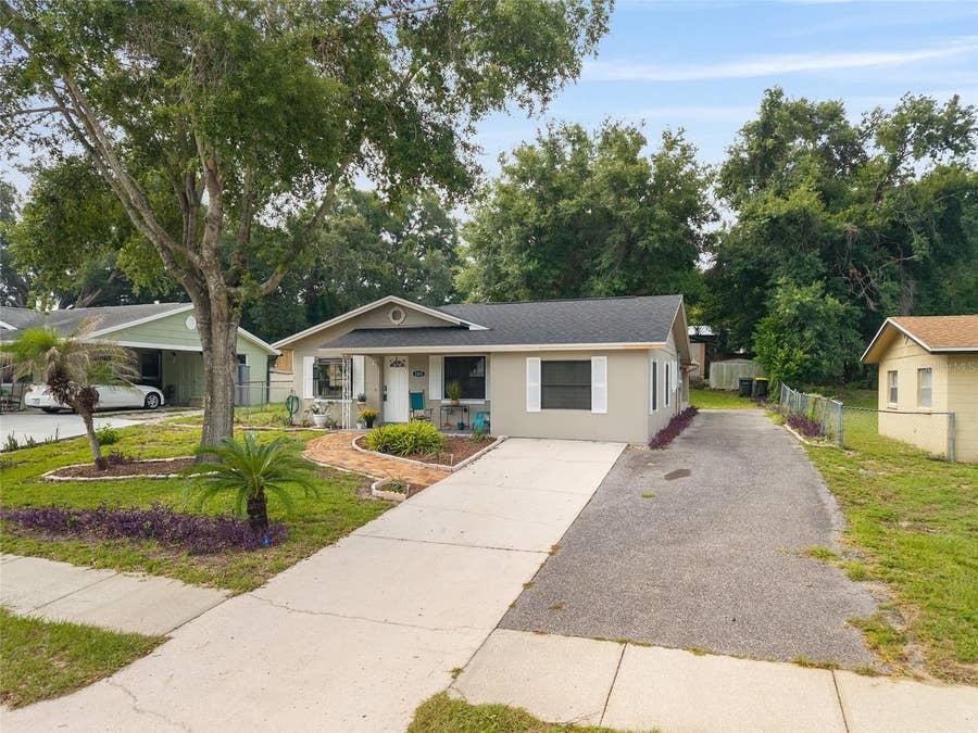 Property photo for 1015 W MONTROSE STREET, Clermont, FL