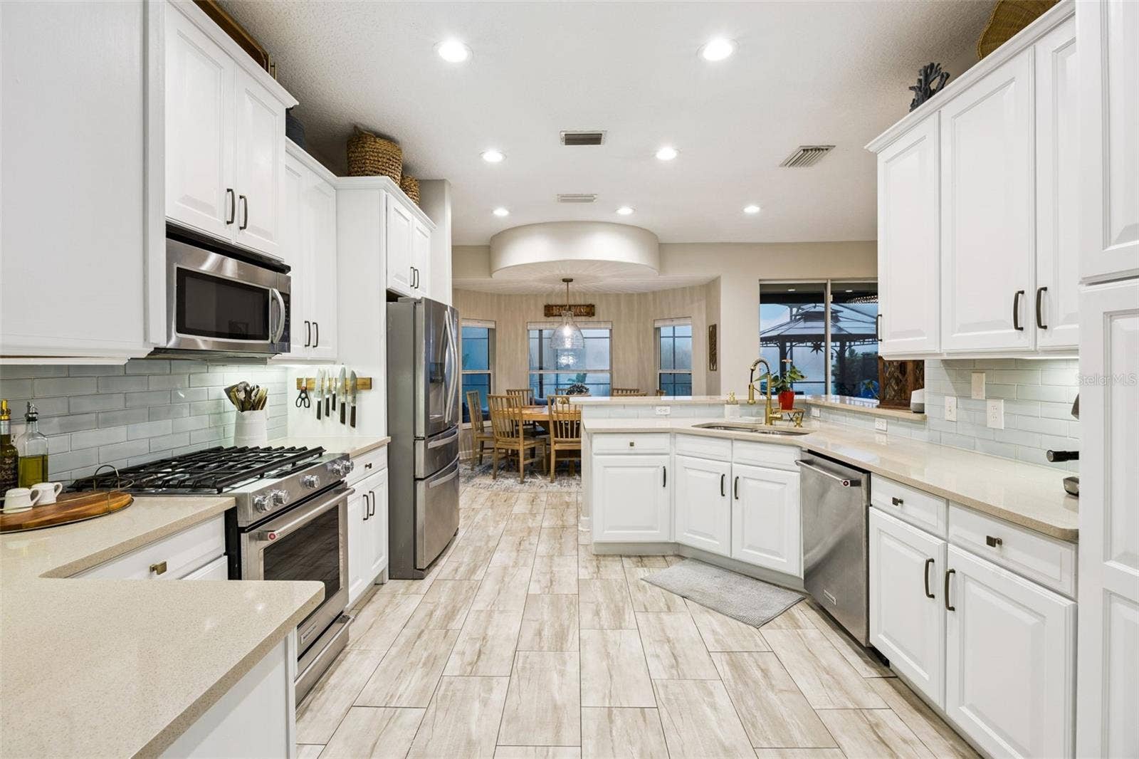 7648 LAKE ANGELINA DRIVE, Mount Dora, FL 32757 7648 LAKE ANGELINA DRIVE, Mount Dora, FL 32757