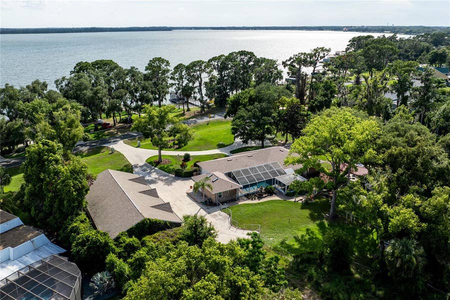 Property photo for 32834 LAKESHORE DRIVE, Tavares, FL