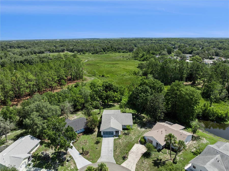 Property photo for 32 GORDON COURT, Leesburg, FL