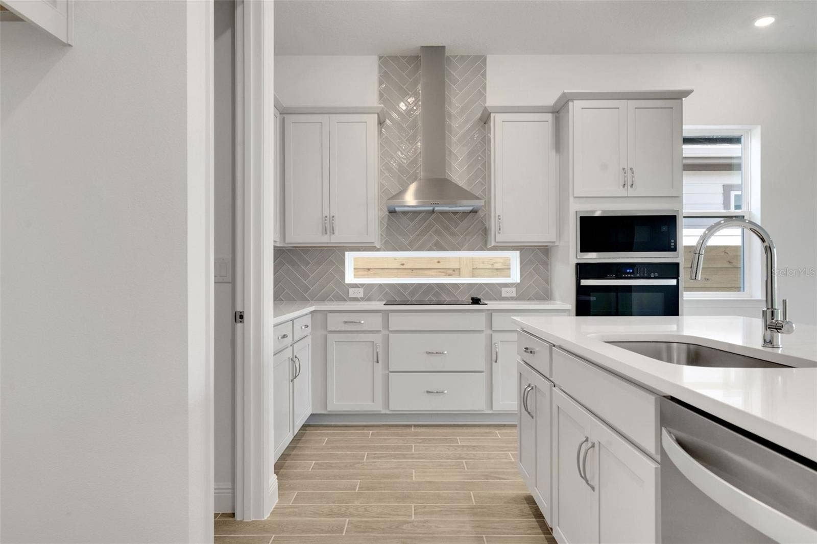 2984 GARDEN TRAIL BEND, St Cloud, FL 34771 2984 GARDEN TRAIL BEND, St Cloud, FL 34771