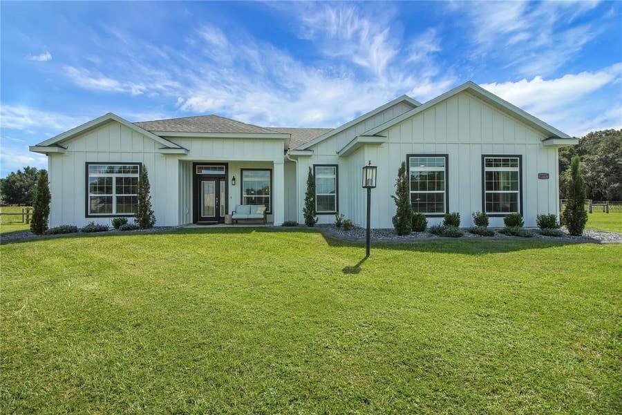 Property photo for 10757 COUNTY ROAD 223, Oxford, FL