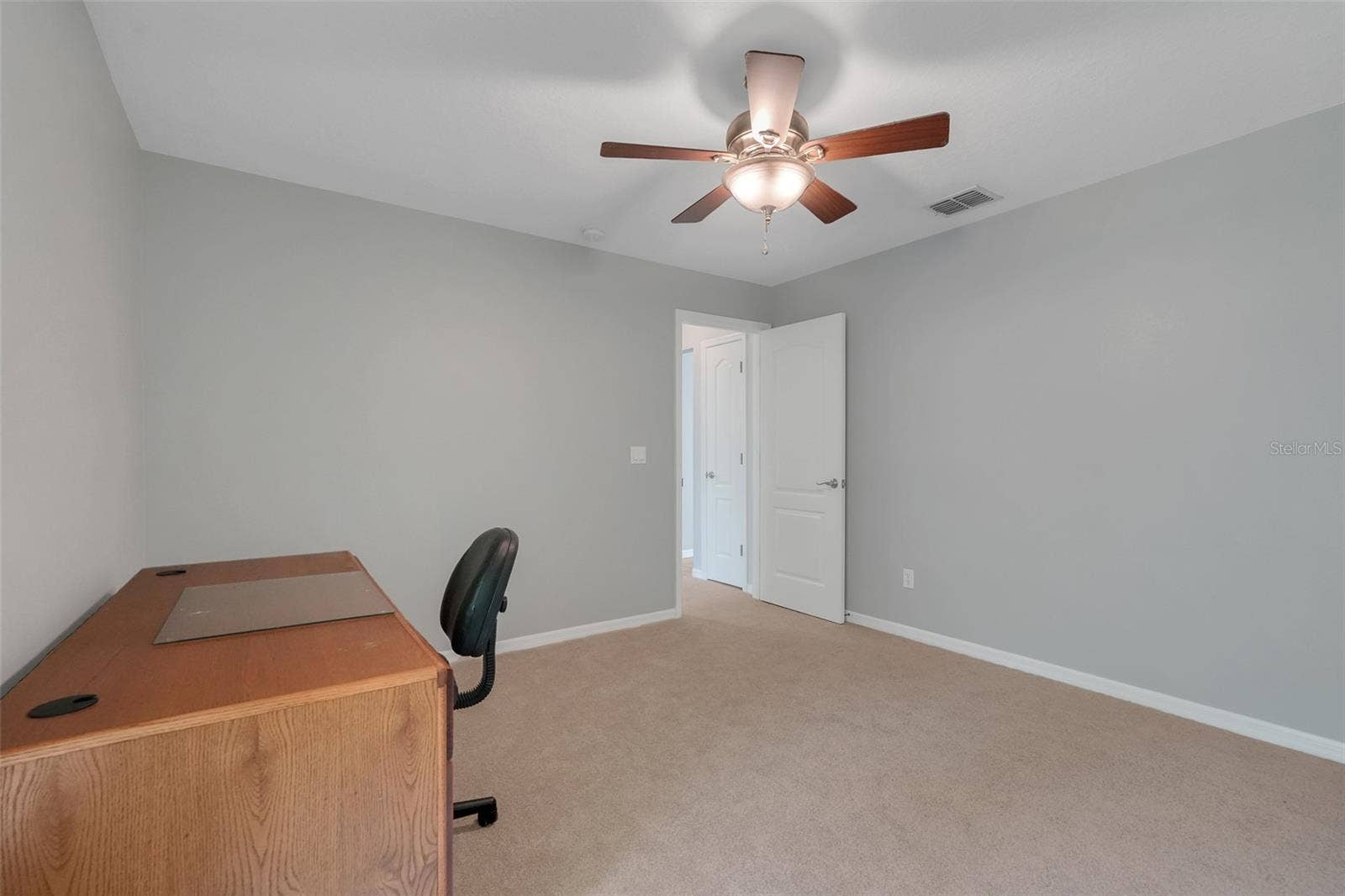 18233 ROSE STREET, Groveland, FL 34736