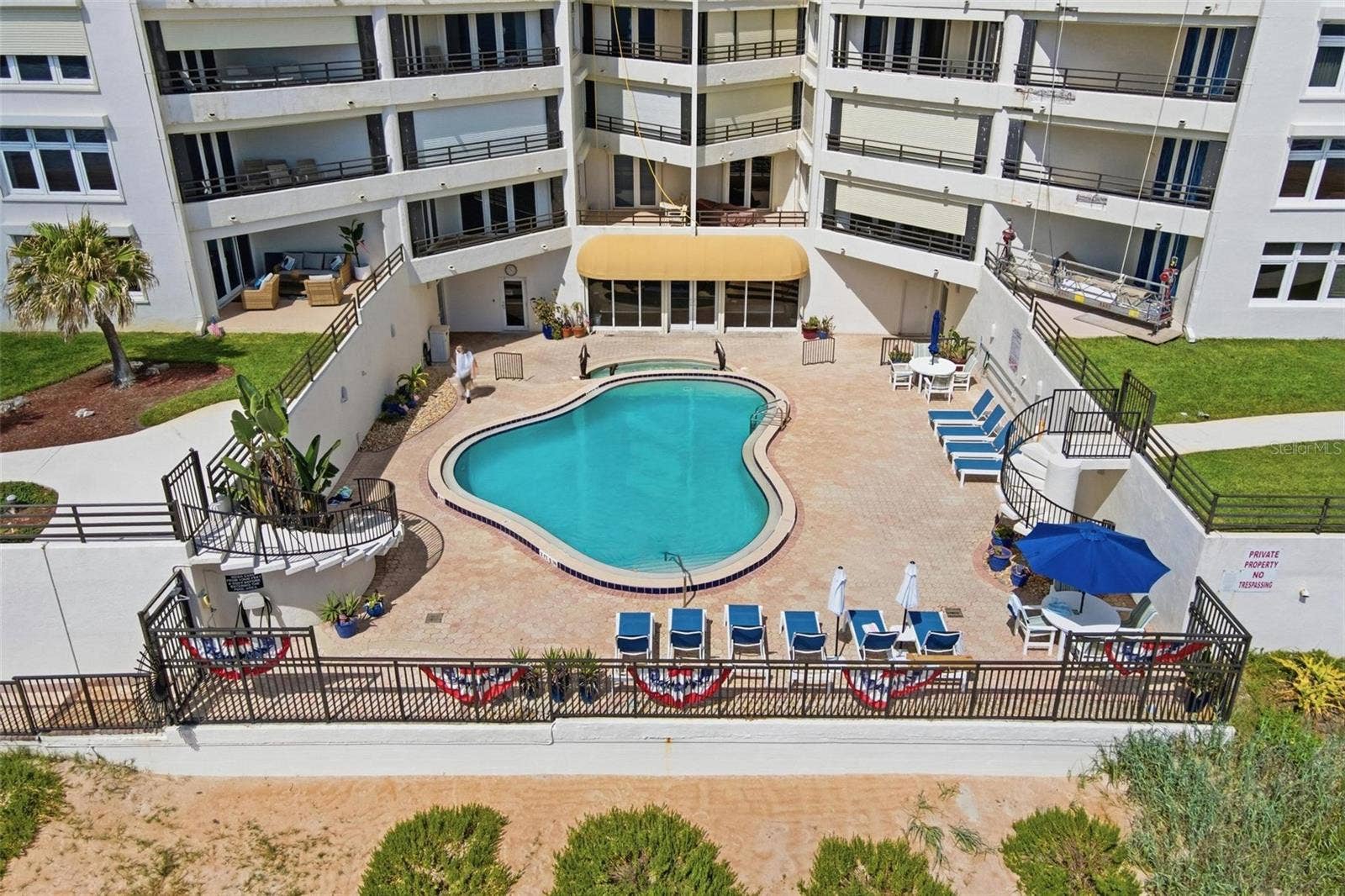 395 S ATLANTIC AVENUE, #402, Ormond Beach, FL 32176 Welcome to TideFalls. A Beautiful well maintained condomium community directly on Ormond Beach.